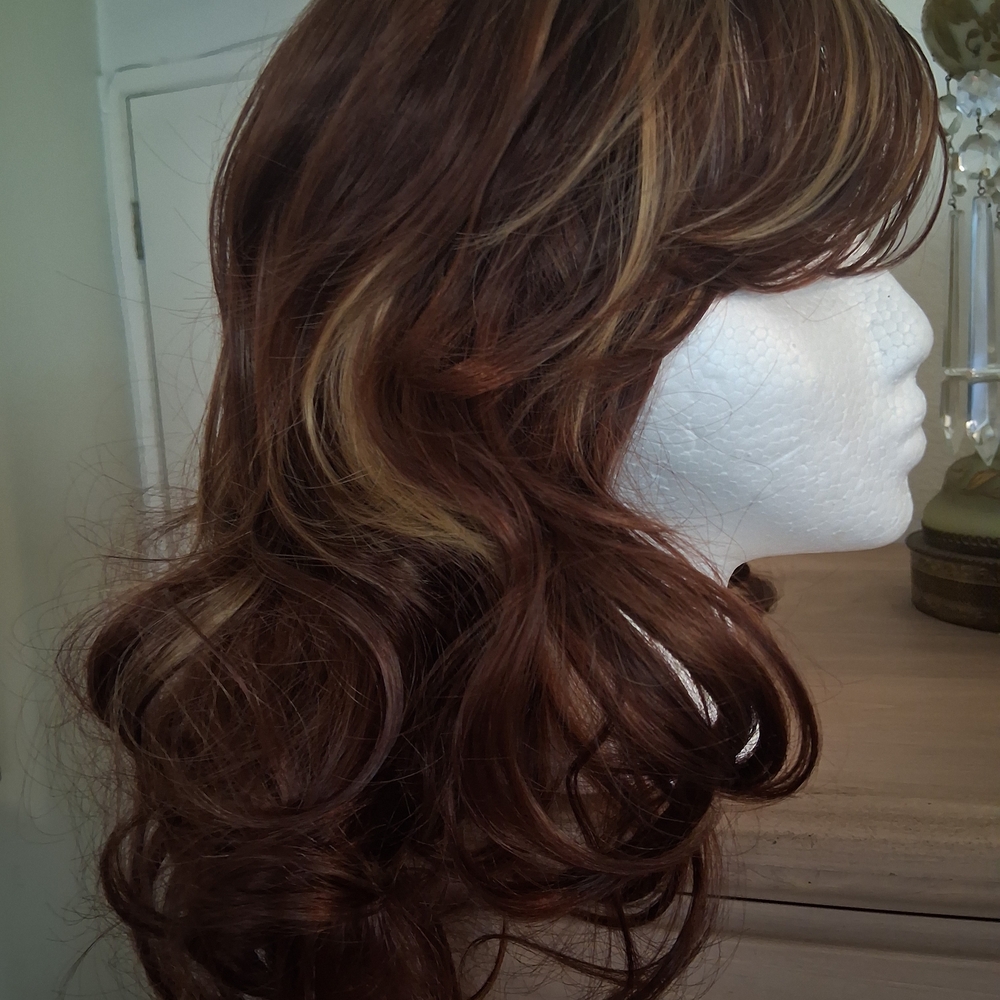 Women's Brown Wig with Blonde Highlights - Natural Wave Style